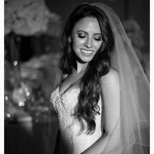 Meet your Posher, Hali